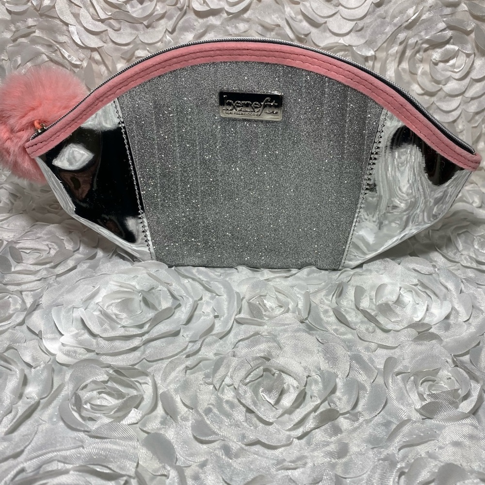 BENEFIT Zippered Make up Bag Silver/Pink NWOT